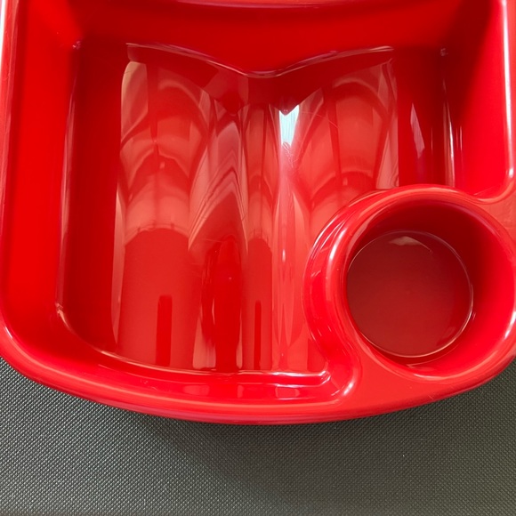 Must-Have For Road Trips!  Buc-ees Kid’s Lap Tray- NWT - Picture 2 of 3